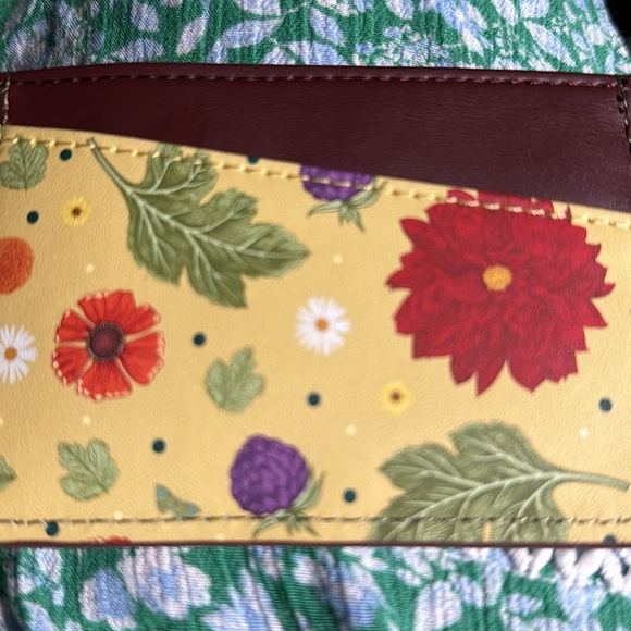 NWT Loungefly Disney Bambi Floral Portrait Cardholder BoxLunch Exclusive - Picture 3 of 5